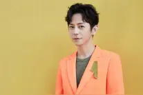 2020年明星变化太大！何炅孟非收礼翻车，黄晓明却去油变鲜肉图片