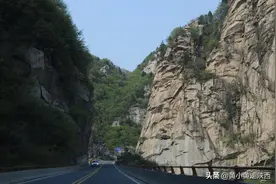 西安夏天游玩最美峪口，40多公里风景线，开车进峪可穿越秦岭南北图片
