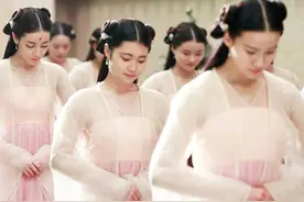 皇帝每日都要“洗龙沟”，为何宫女不嫌脏，还纷纷争抢着去伺候？图片