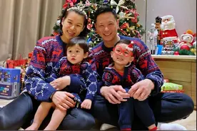 胡杏儿怀3胎素颜气色差，大儿子五官像妈妈，弟弟脸尖眼大似爸爸图片