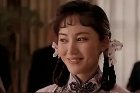 齐白石捧场卖唱歌女，歌女剥荔枝喂齐白石，留下一首“风流诗”图片