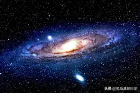 假如地球直径1厘米，可见宇宙会有多大？旅行者1号61万年才飞出去图片
