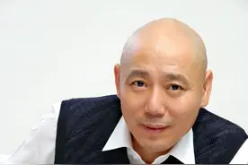 沧桑的李成儒：第二次离婚后重塑精彩人生图片