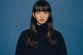 日本人气女星小松菜奈，穿搭气质别具一格图片