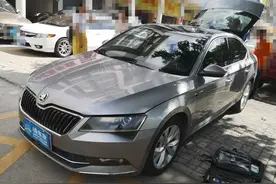 9万多块钱的斯柯达速派，看到内饰颠覆三观，朋友：千万别买图片
