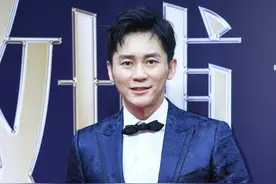 李晨vs主持人李晨，李晨帅气儿子曝光主持人李晨妻子怀三胎图片