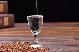 自己埋酒，陈酿十年后，味道更好吗？弄不好可能白费功夫图片
