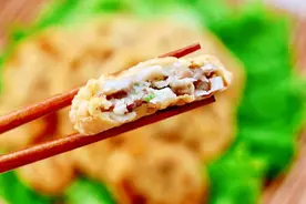 入秋的莲藕最脆，家常版藕盒做法，老公1次能吃10多个图片