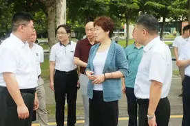 市委常委、统战部部长华静走进建邺！调研了这些工作图片