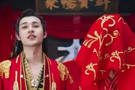 又一男星恋情曝光？被曝与同剧女星假戏真做，曾公开点赞CP粉视频图片