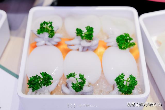 花胶鸡为什么这么黄 2026年花胶鸡锅底为什么那么黄