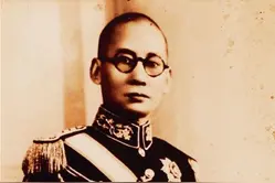 龙云的儿子龙绳曾无法无天，曾当街和民国魔女孔二小姐射击图片