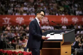 荐书丨耶鲁校友张磊的新作《价值》：时代的课题面前，我的答案是“长期主义”图片