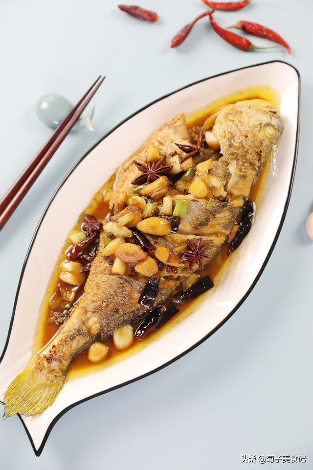 黄鱼和黄花鱼有什么区别 2026年黄鱼和黄花鱼有什么区别两种是一种鱼吗