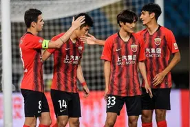 5轮才出场39分钟，22岁天才新星惨遭新主帅冷落，已沦为上港鸡肋图片
