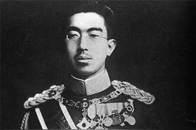 日本天皇自称“天皇”，有一个国家不同意，认为中国皇帝才是皇帝图片