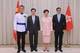 “鹰派”“鸽派”？“文官”“武官”？刚获新职的前后两任港警“一哥”回应图片