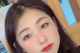 针织衫 + 高腰下装，太洋气图片