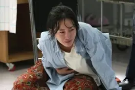 新泻少女被囚，日本9岁女孩与魔鬼共度十年，被母亲发现后获救图片