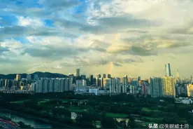 彩虹 蓝天 白云图片