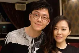 地下恋情终官宣？张靓颖男友为爱发声，二人疑似已同居图片