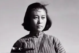 《渡江侦察记》“刘四姐”李玲君90岁啦！你熟悉她还是熟悉张金玲图片