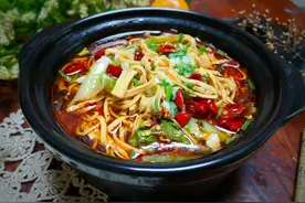 天冷，这6道菜我家吃得特别勤，鲜香下饭热乎乎，冬天吃都冒汗​图片