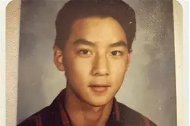 明星成名前旧照，16岁的吴彦祖，没整牙齿的小s，你能认出来吗图片