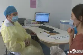 天气热了，长时间戴口罩长痘过敏怎么办？图片