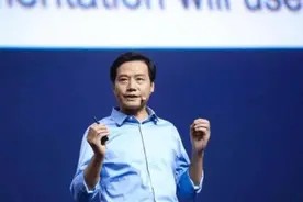 雷军被曝使用iPad，网友：任正非一家不也在用iPad？图片