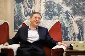 刘玠：鞍钢重组本钢是极具战略意义的一件事情图片