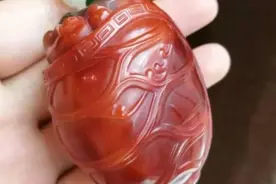 自家里挖出银元，却不属于自己，老人深夜找儿子哭诉，法院：暂扣图片