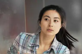 郭晶晶下嫁霍家9年，为何会搬出25亿豪宅，与丈夫住1.6亿旧别墅？图片