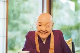 日本百岁尼姑，吃肉喝酒，沉溺男色，却成了全民偶像？图片