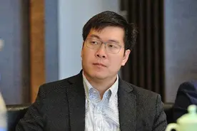 姚劲波炮轰贝壳找房，涉嫌垄断应罚40亿？专家：动机肯定不纯图片