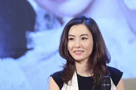 40岁的容祖儿和张柏芝，同时站在浪姐的舞台上，到底差别在哪里图片