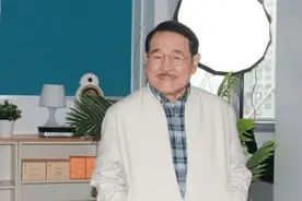 刘恺威爸爸刘丹曝小糯米日常生活超乖巧：杨幂一年多没看望女儿图片