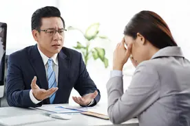 公司逼你辞职的6个损招，杀人不见血，别轻易上当，保护好自己图片