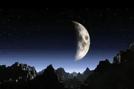 半个月亮一样的月光，因为这个，他逆袭了图片