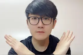 白鲨止步八强，白鲨本人震怒：我花这么多钱不是让你们混吃等死的图片