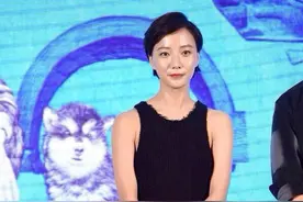 王珞丹豁出去了，穿“渔网”短裙还挺爷们，与陈柏霖同框似兄弟图片