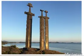项羽也舞不动，长7米多重3000斤的铁剑，它究竟是何来头？图片