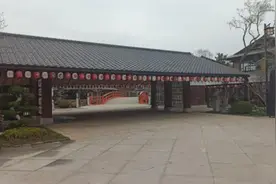 大连60亿建成的日本风情街，停业了：商业利益不能伤害民族感情图片