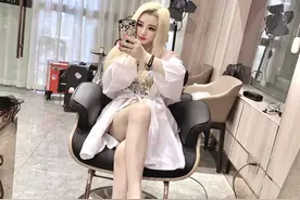 娃娃：坐拥千万粉丝的女网红，从16岁摆地摊到身价上亿，靠野路子图片