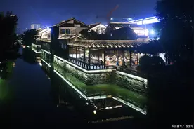 南阳标志性“府衙美食街”，人气大减！网友：舌尖无味，价格很贵图片