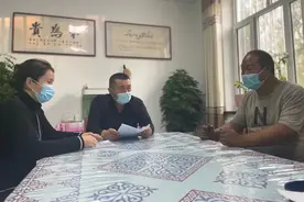当事人喝着奶茶，心平气和解“疙瘩”，这个调解室不简单！图片