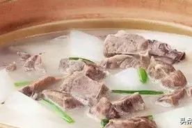 猪身上最便宜的部位，4元4斤，炖一大锅，香味扑鼻，全家吃到撑图片
