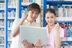 影子，在别人眼里生成图片