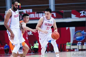 CBA三消息：四川续约泰安老将，郭艾伦曝体测数据，张宁狂砍17分图片