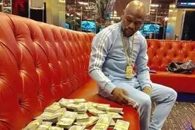 拳王梅威瑟打网红竟然挣了一个亿美金图片